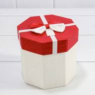 Коробка Восьмиугольная 13,5*13,5*13 с ручками и двухцветным бантиком (микс) 1/4 1/96 Арт: 720521/12 - Коробка Восьмиугольная 13,5*13,5*13 с ручками и двухцветным бантиком (микс) 1/4 1/96 Арт: 720521/12